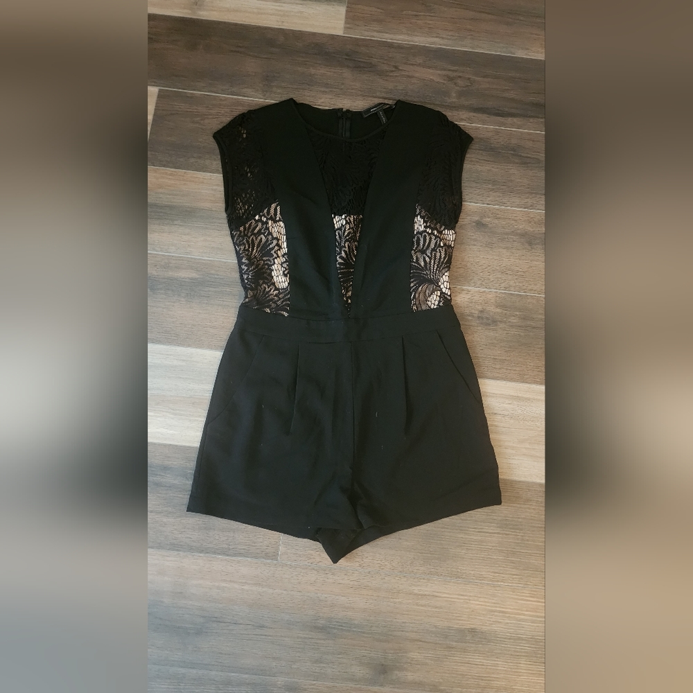 BCBG MAXAZRIA romper in size 4